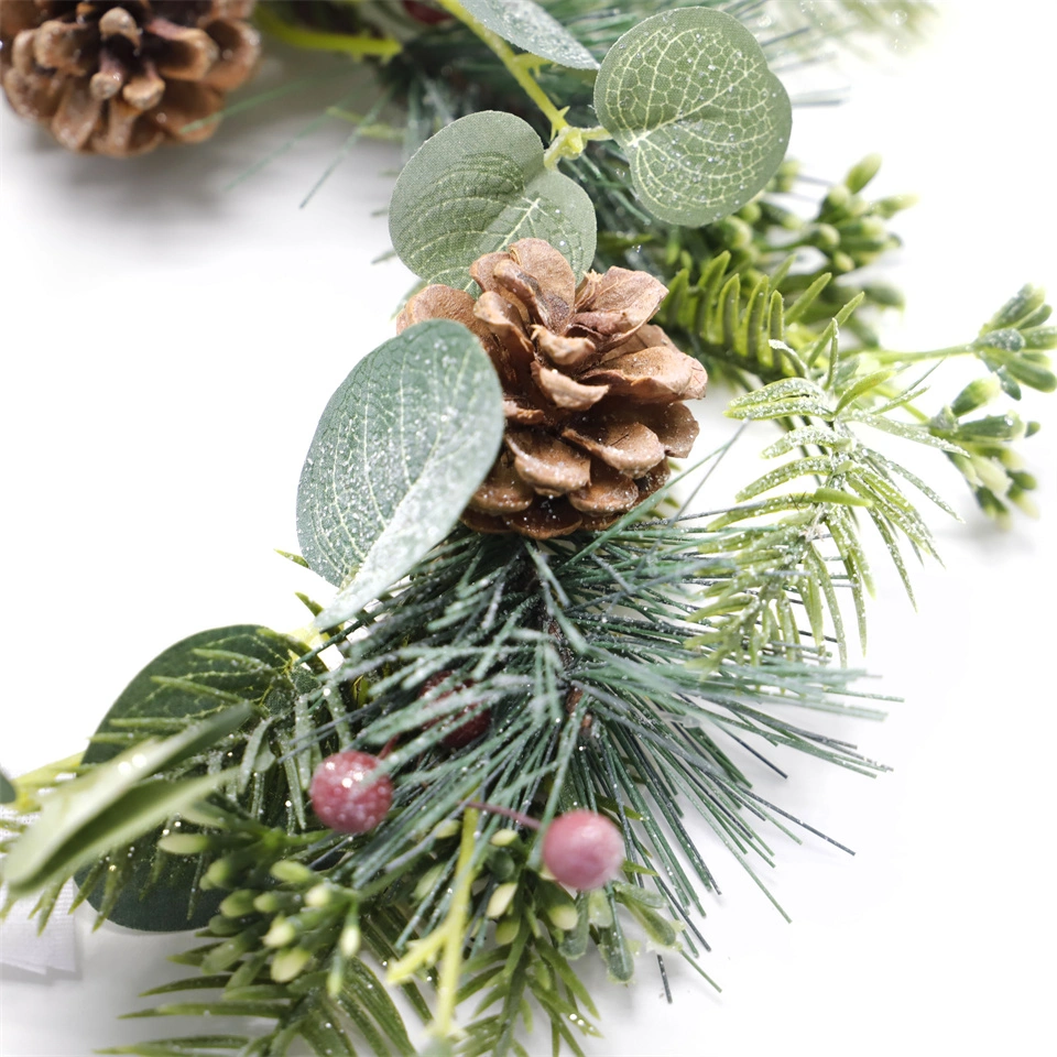 Christmas Decorations Pine Cones Green Leaves Wreaths Hang Nice on Doors and Windows Hang The Walls Decorated with Artificial Flowers Wreath