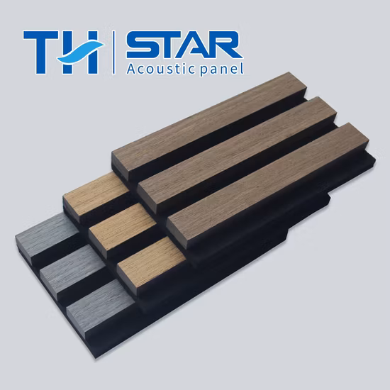 Pannello Aku Pannello acustico con doghe in legno Strisce di legno con supporto in feltro per animali domestici per decorazioni da parete per uffici e hotel Akupanel